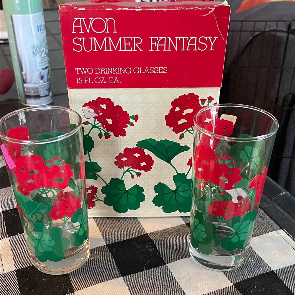 Avon Summer Fantasy Floral Glass Set
